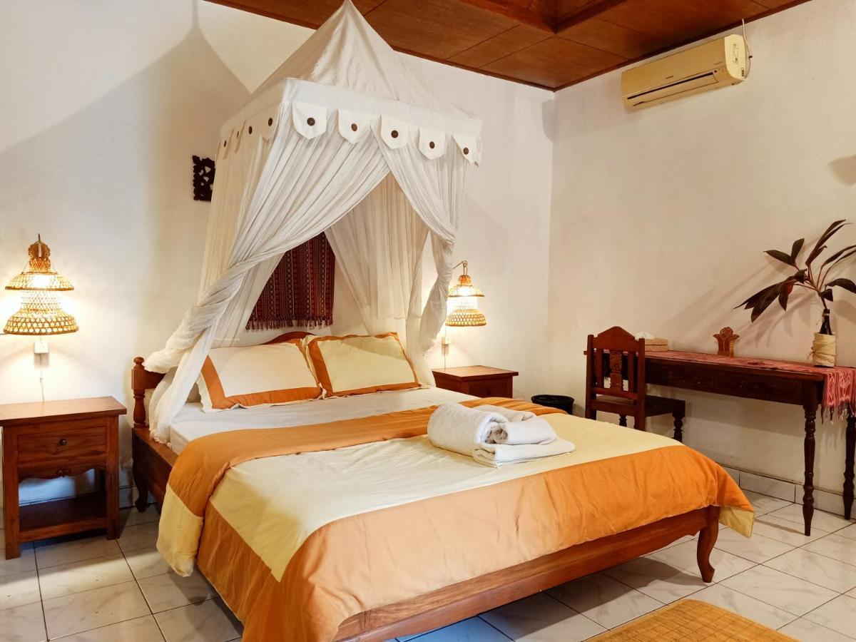 Binaria Museum Hotel 罗威那 外观 照片
