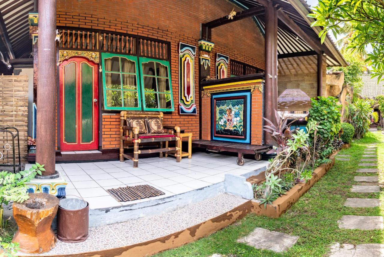 Binaria Museum Hotel 罗威那 外观 照片